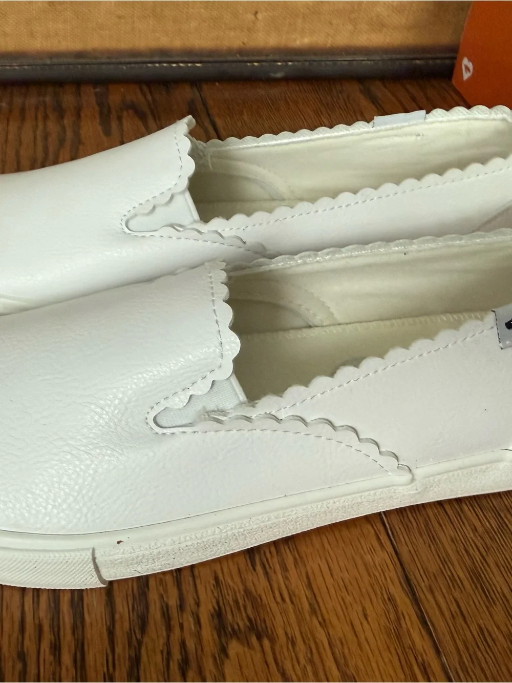 Rocket Dog White Scalloped Edge Slip-On Sneakers